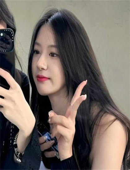 欧亚一卡二卡3卡四卡精品_意外恋人电影完整版在线观看_东北老女人叫着下面痒